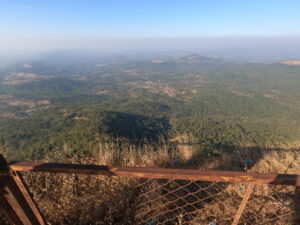 શિખર પરથી દ્રશ્ય